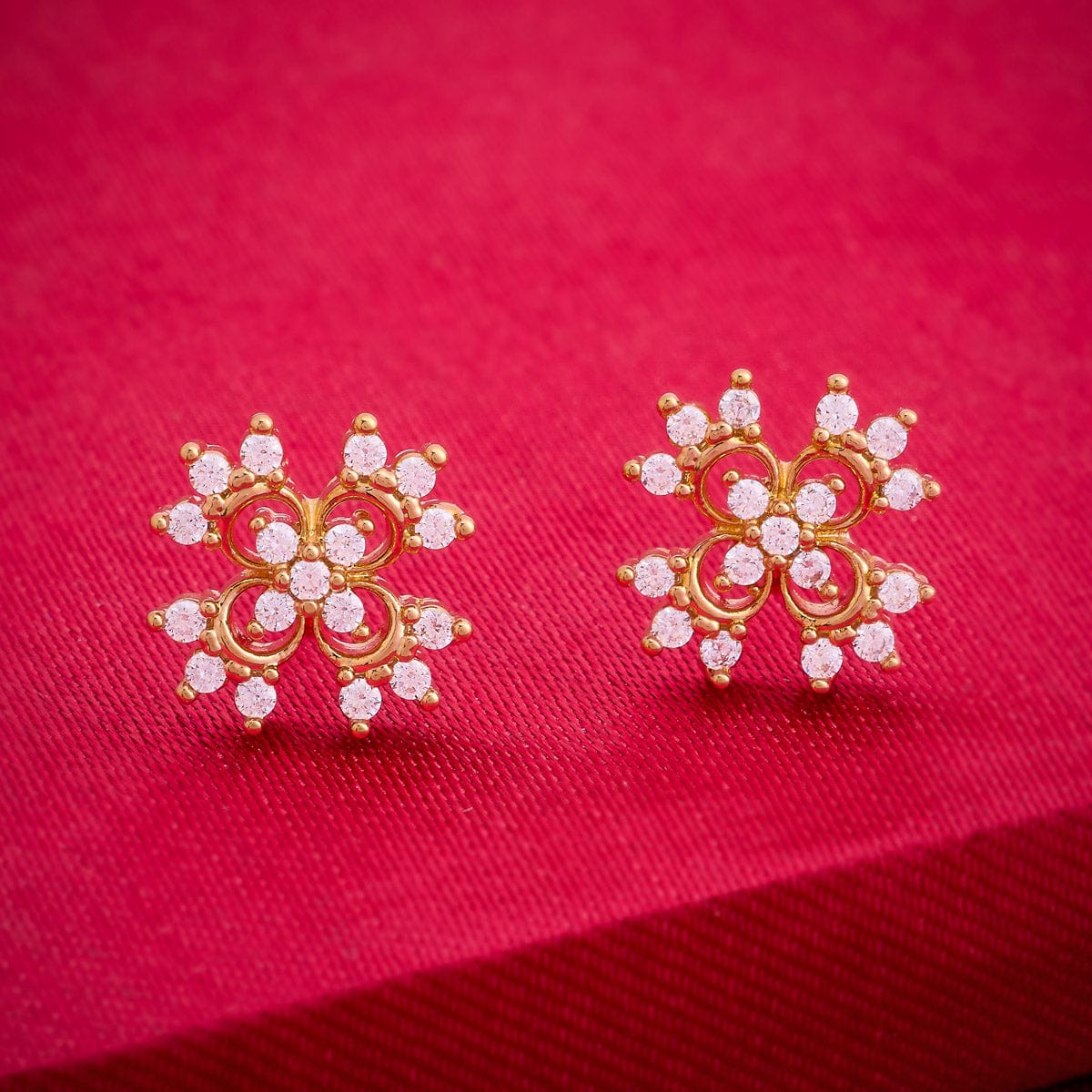 Zircon Earring Zircon Earring 188895