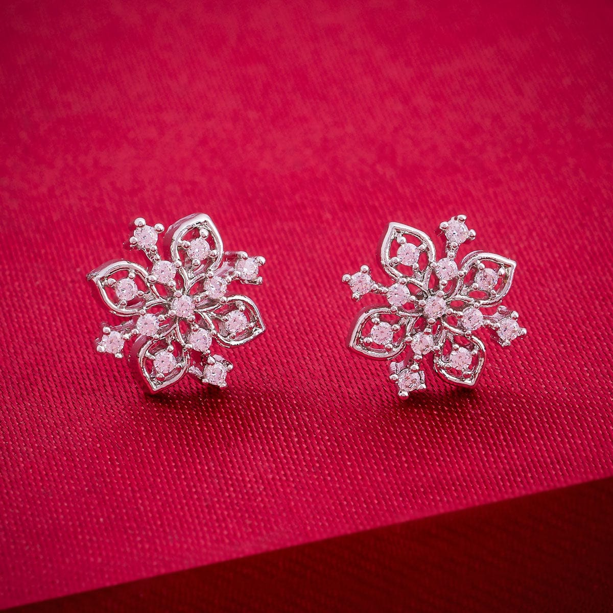 Zircon Earring Zircon Earring 188897