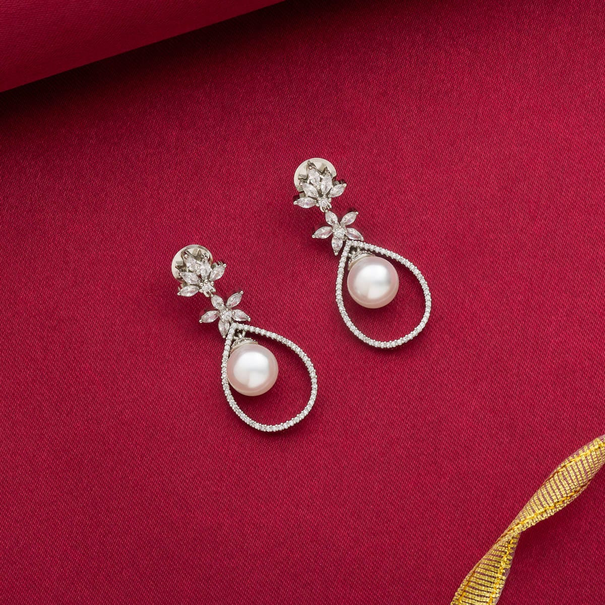 Zircon Earring Zircon Earring 189003