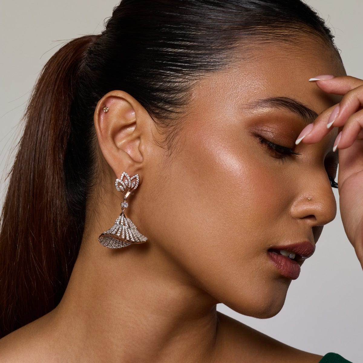 Zircon Earring Zircon Earring 189259