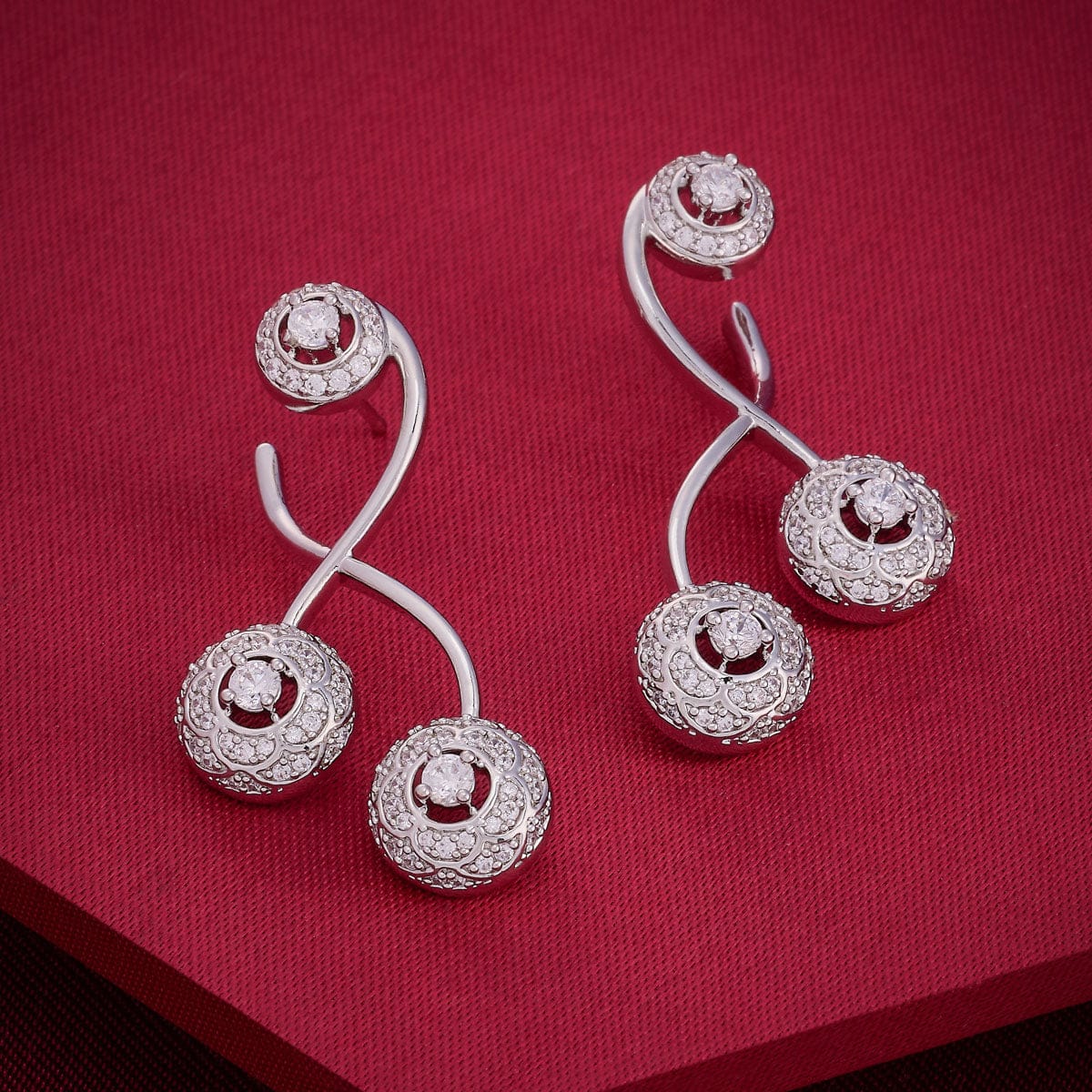 Zircon Earring Zircon Earring 189260