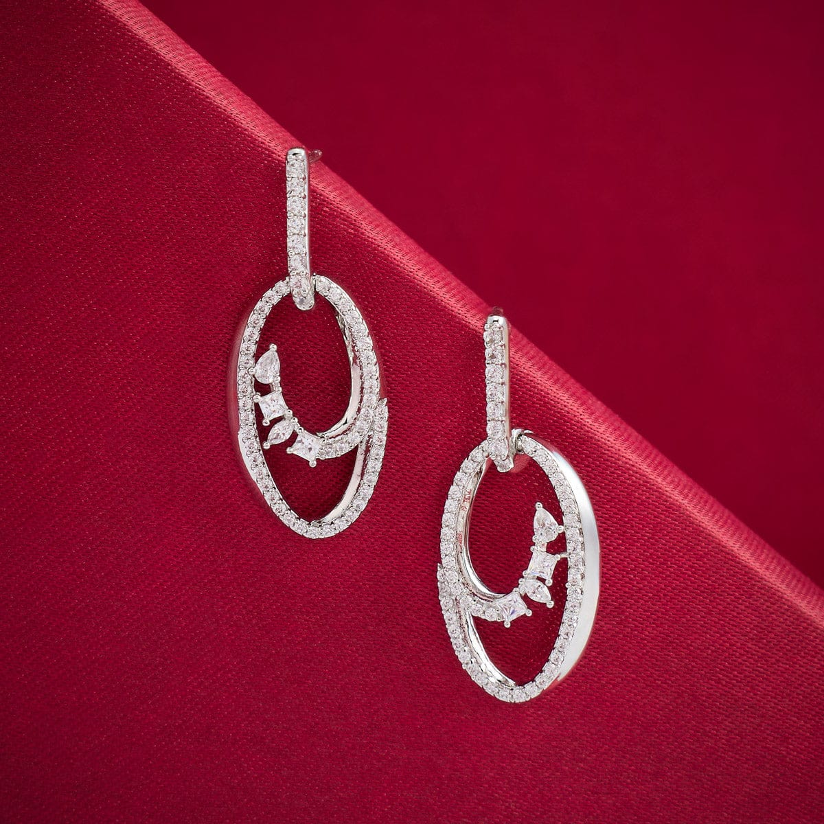 Zircon Earring Zircon Earring 189265