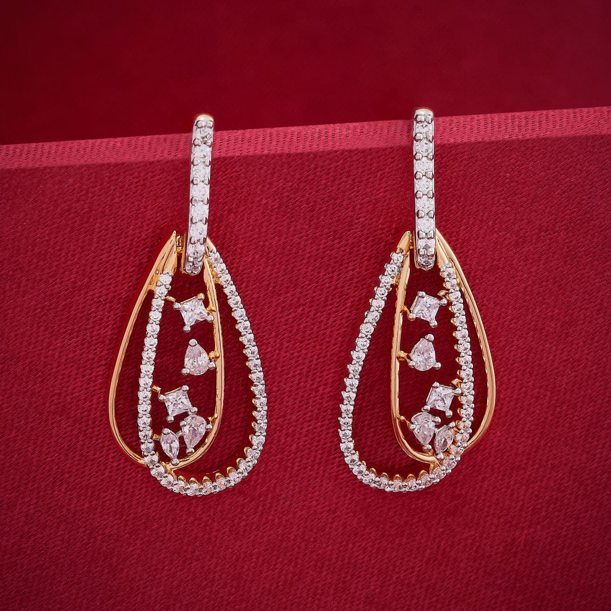 Zircon Earring Zircon Earring 189266