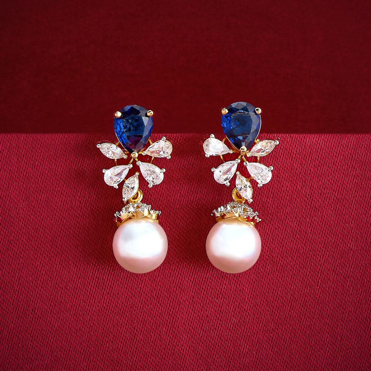 Zircon Earring Zircon Earring 190315