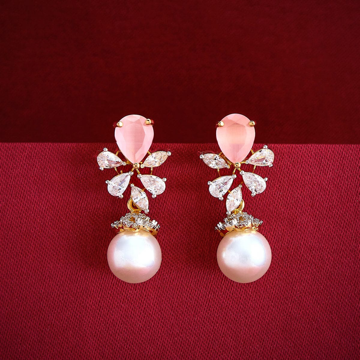 Zircon Earring Zircon Earring 190315