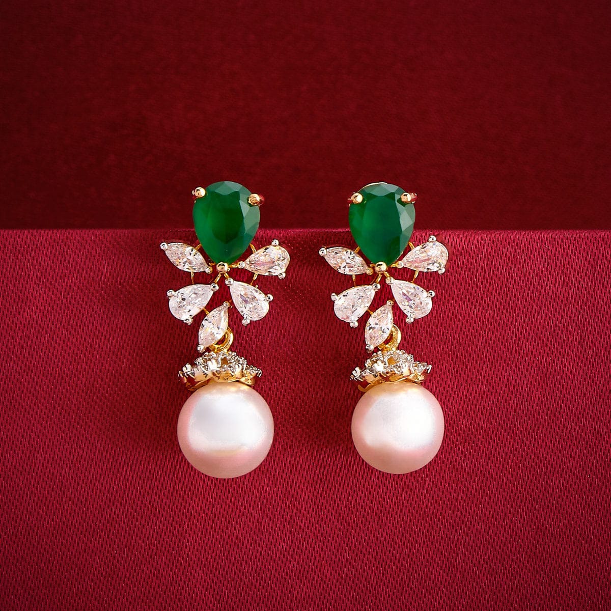 Zircon Earring Zircon Earring 190315