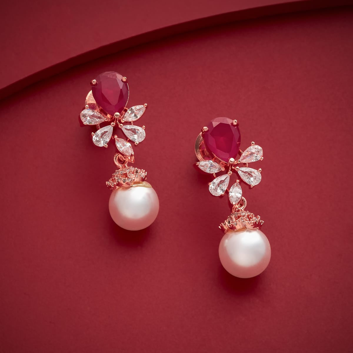 Zircon Earring Zircon Earring 190315