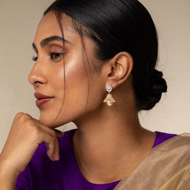 Zircon Earring Zircon Earring 190319