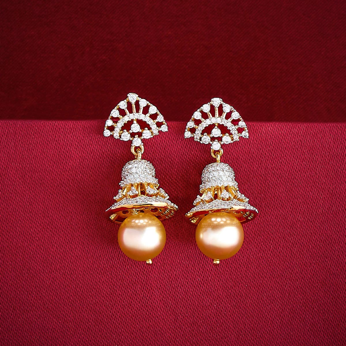 Zircon Earring Zircon Earring 190320