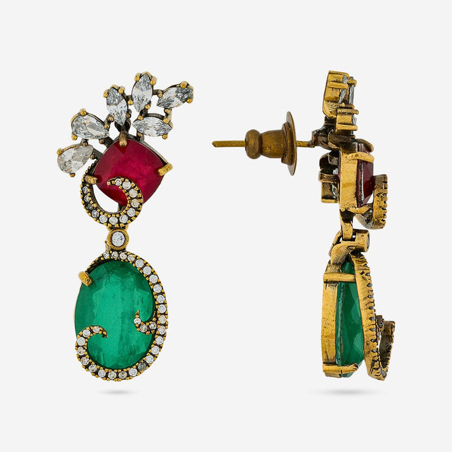 Zircon Earring Zircon Earring 190321