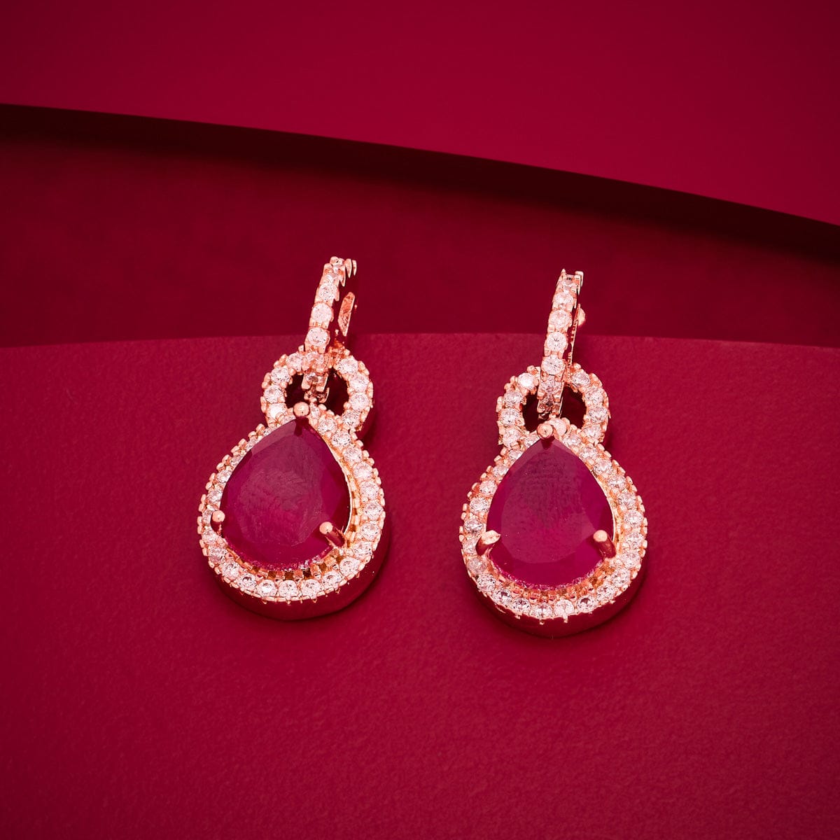 Zircon Earring Zircon Earring 190349