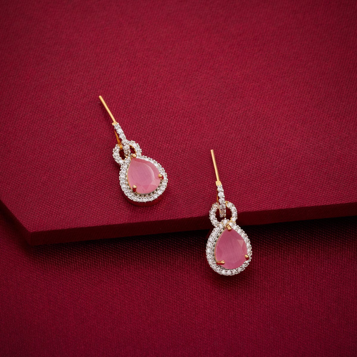 Zircon Earring Zircon Earring 190349