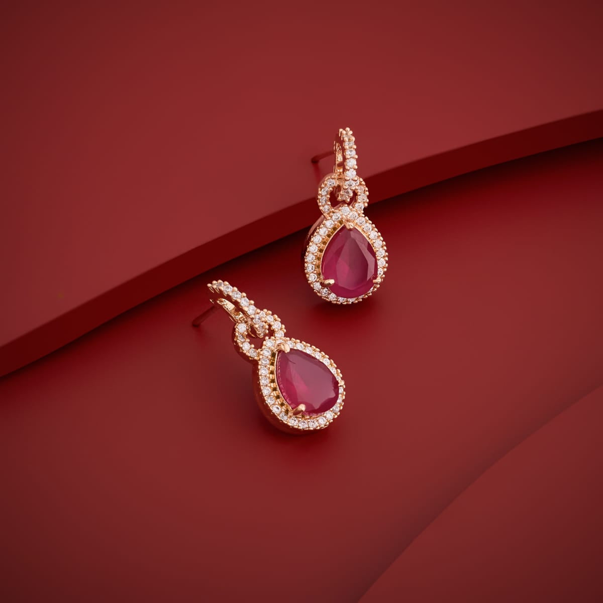 Zircon Earring Zircon Earring 190349