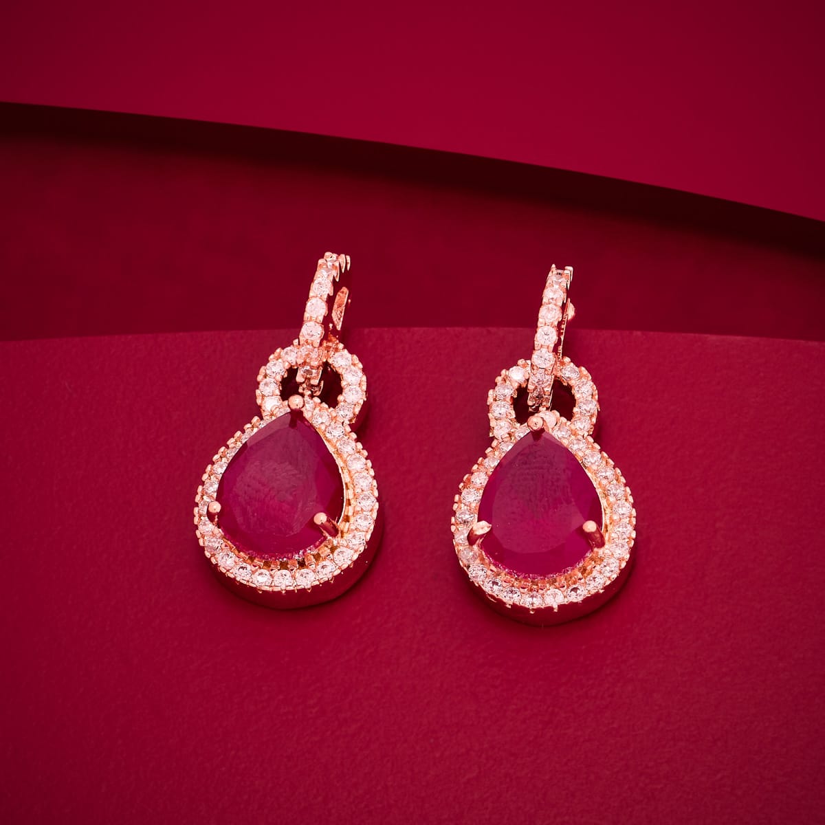 Zircon Earring Zircon Earring 190349