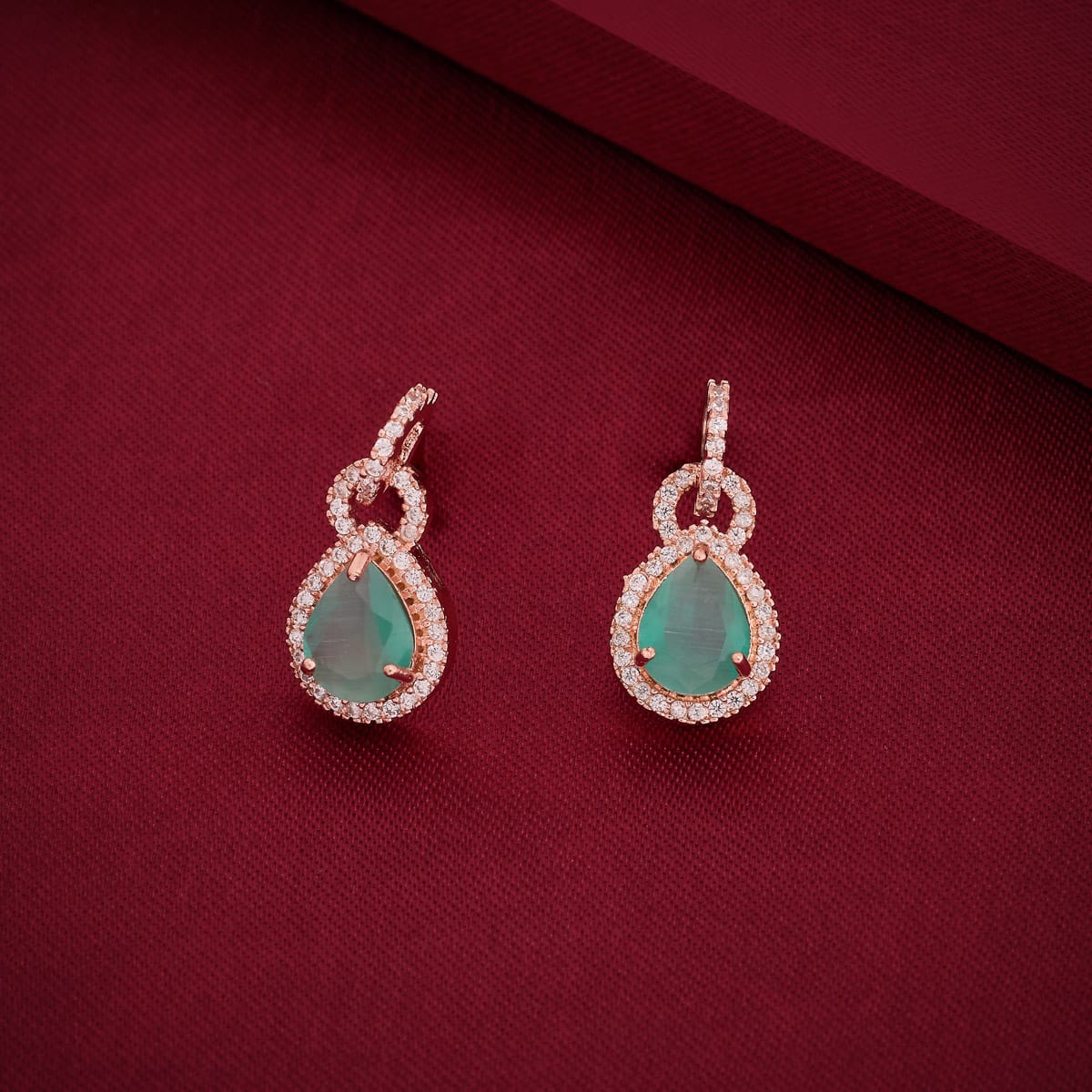 Zircon Earring Zircon Earring 190349