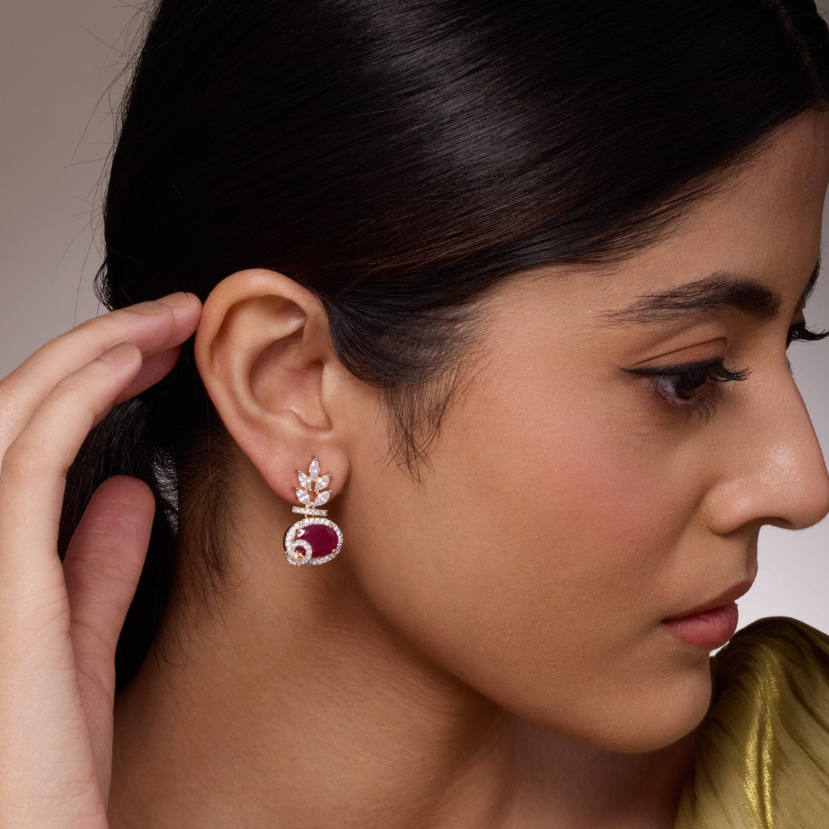 Zircon Earring Zircon Earring 190350