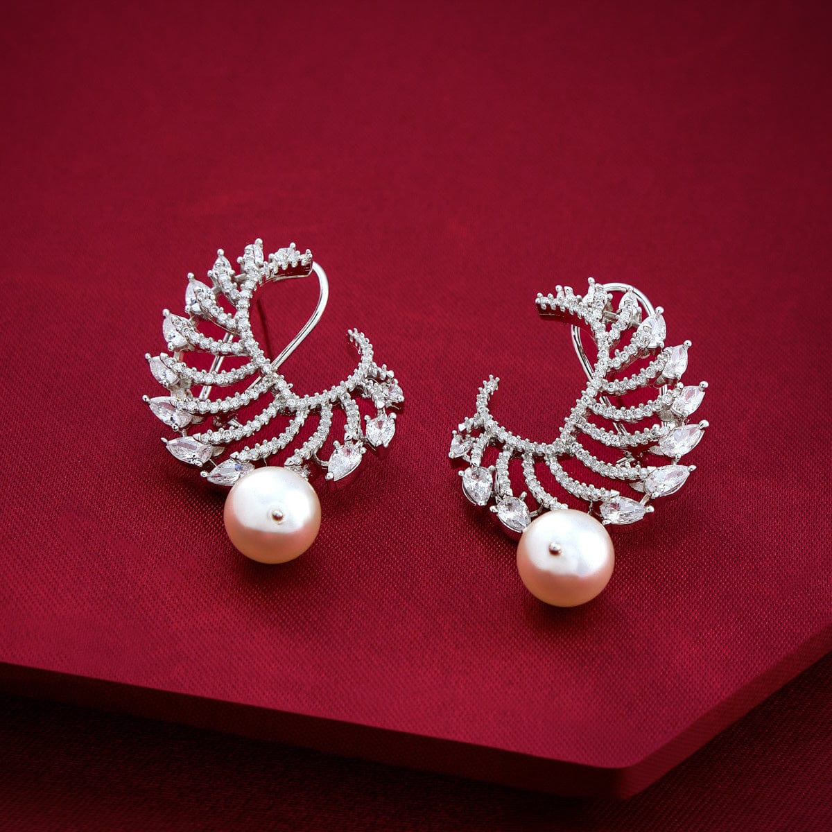 Zircon Earring Zircon Earring 190416