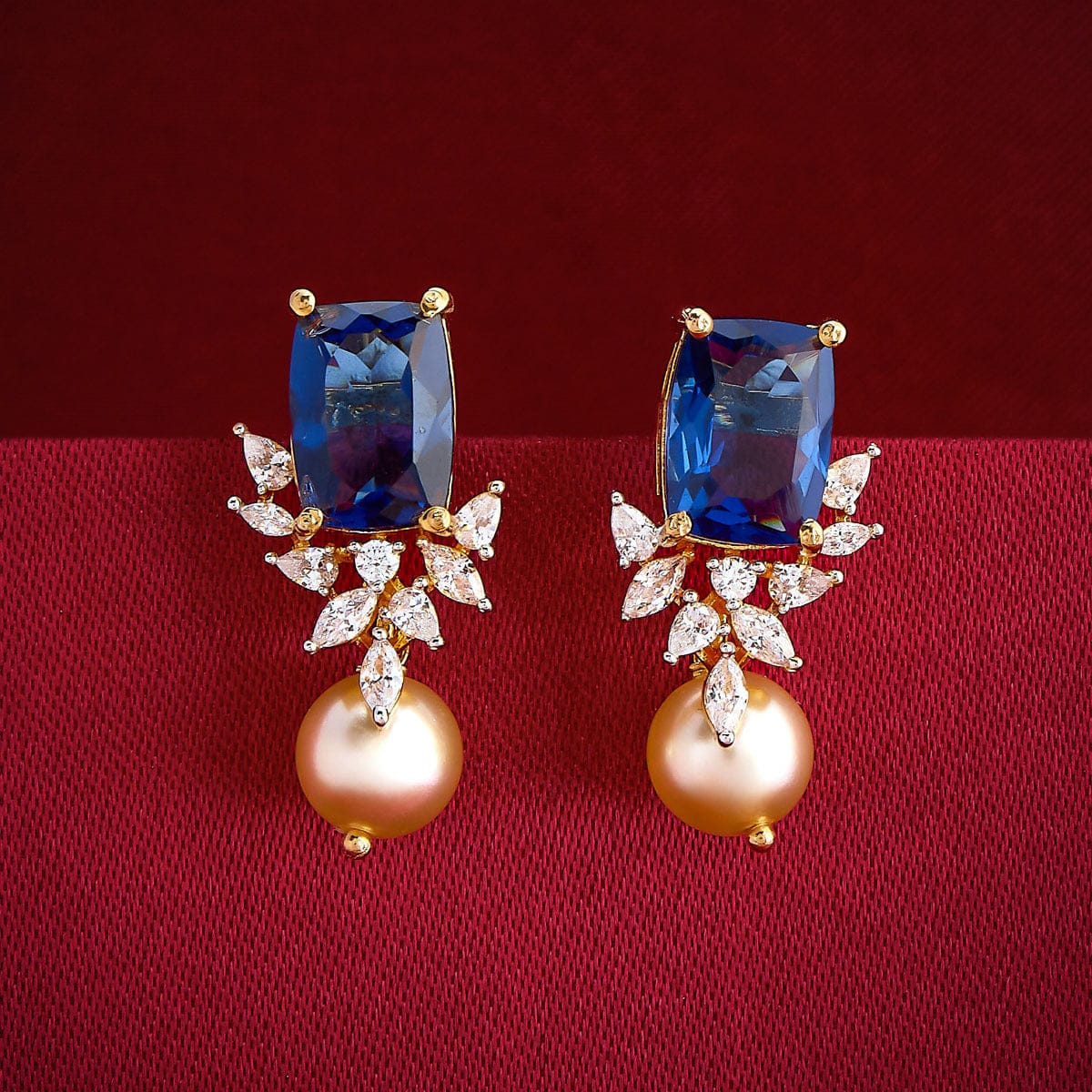 Zircon Earring Zircon Earring 190422