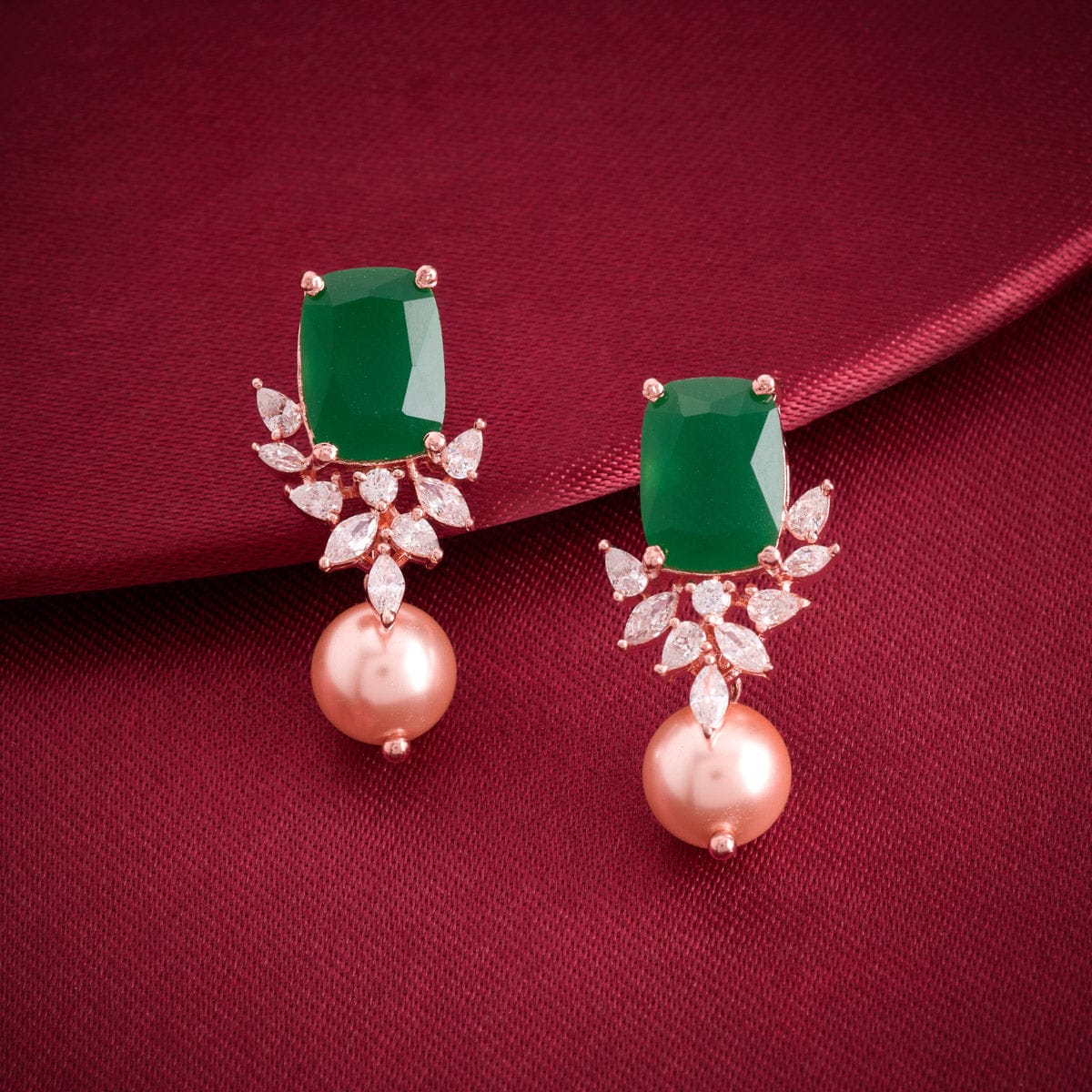 Zircon Earring Zircon Earring 190422