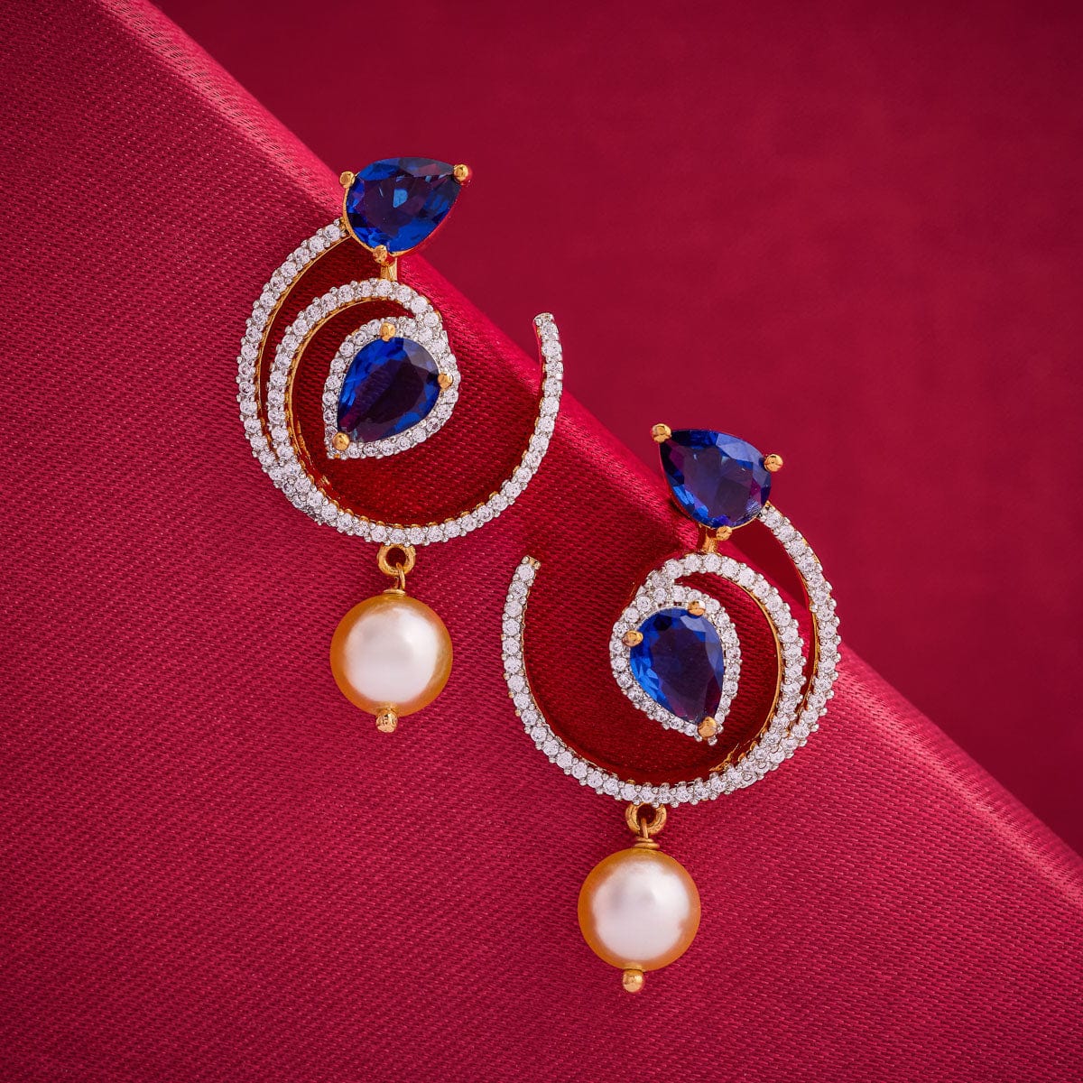 Zircon Earring Zircon Earring 190425