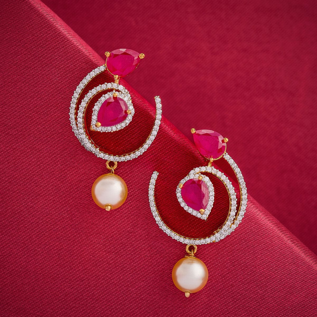 Zircon Earring Zircon Earring 190425