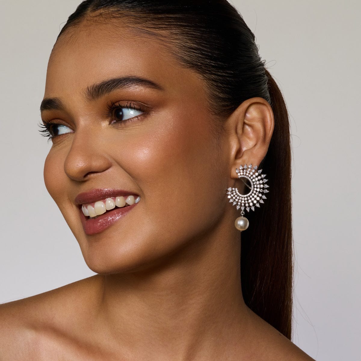 Zircon Earring Zircon Earring 190427