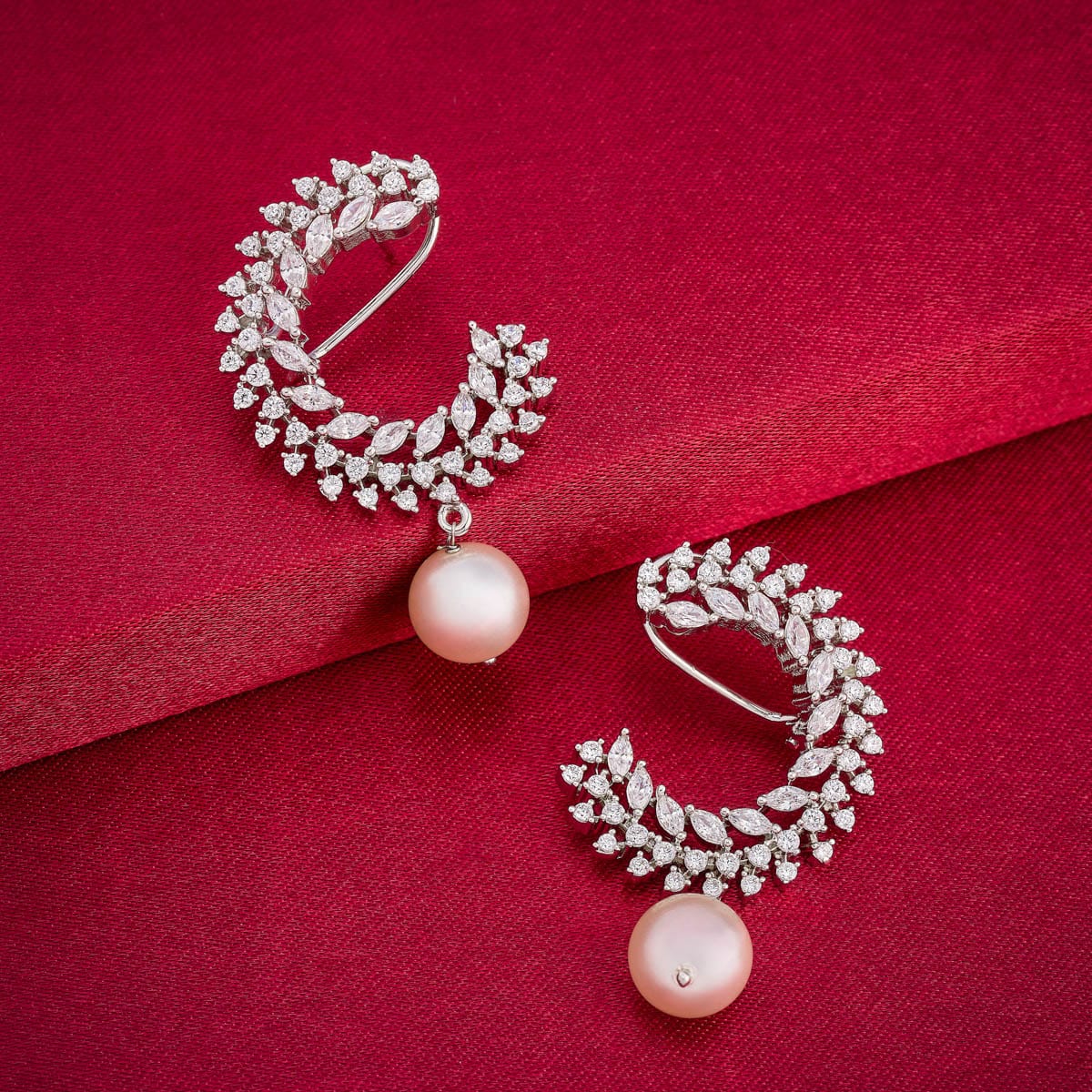 Zircon Earring Zircon Earring 190428