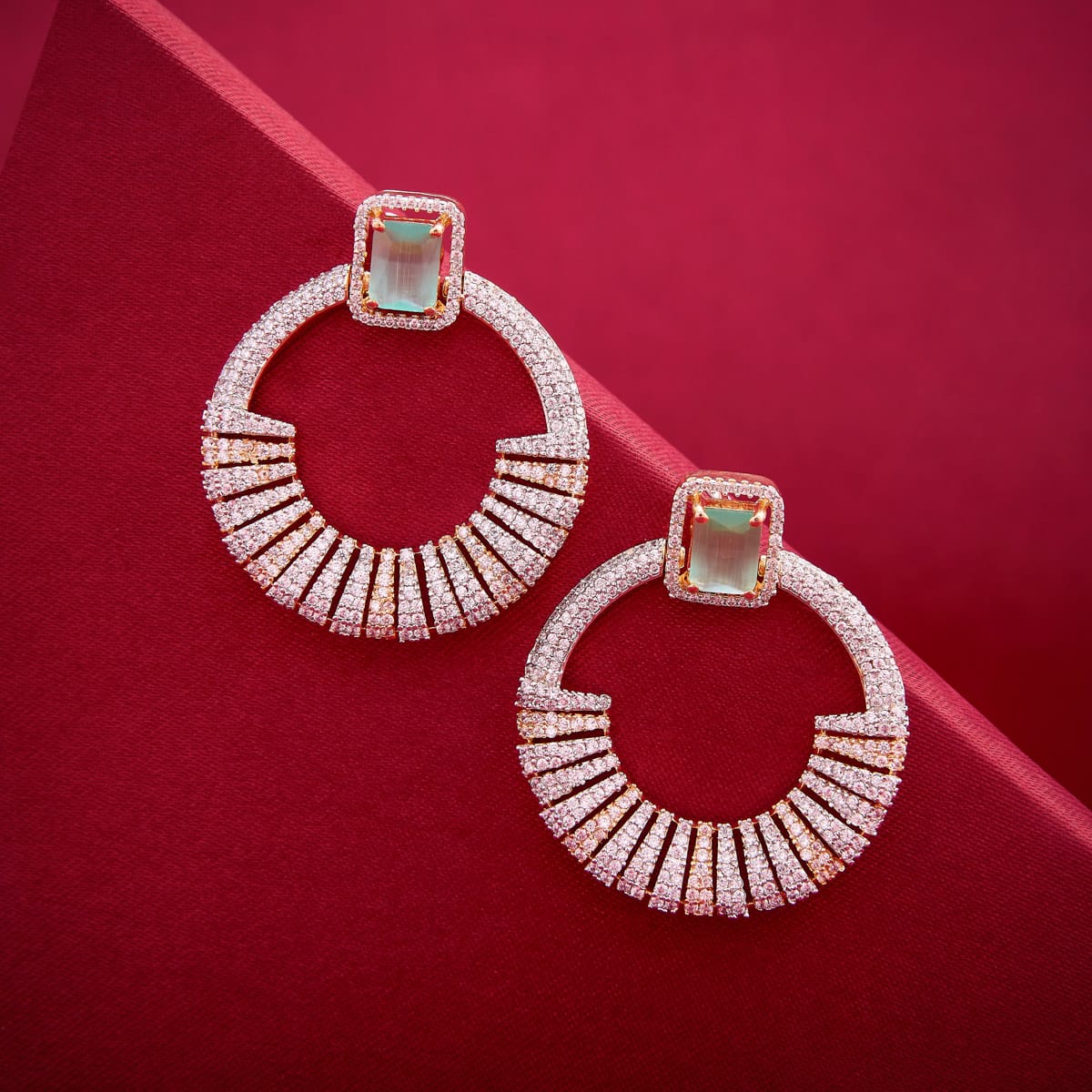 Zircon Earring Zircon Earring 190434