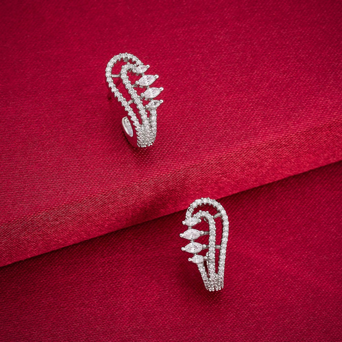 Zircon Earring Zircon Earring 190435