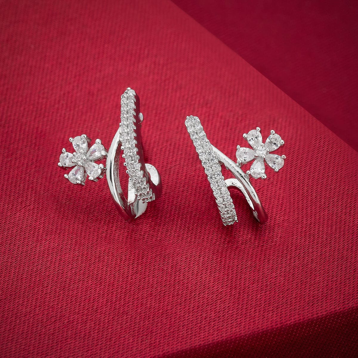 Zircon Earring Zircon Earring 190436