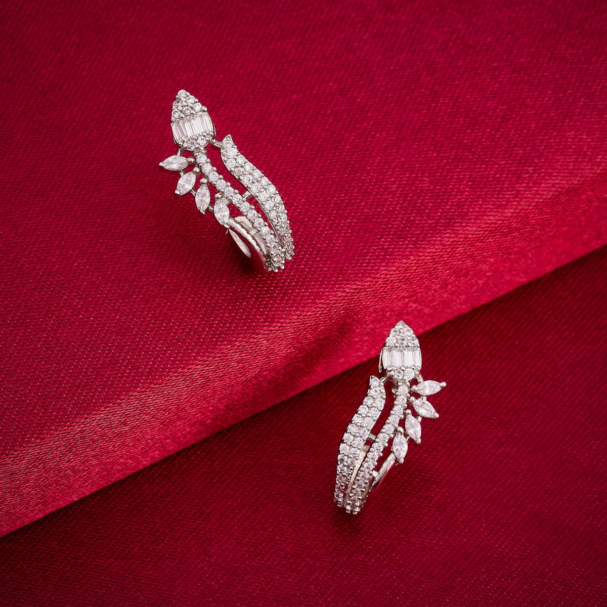 Zircon Earring Zircon Earring 190440