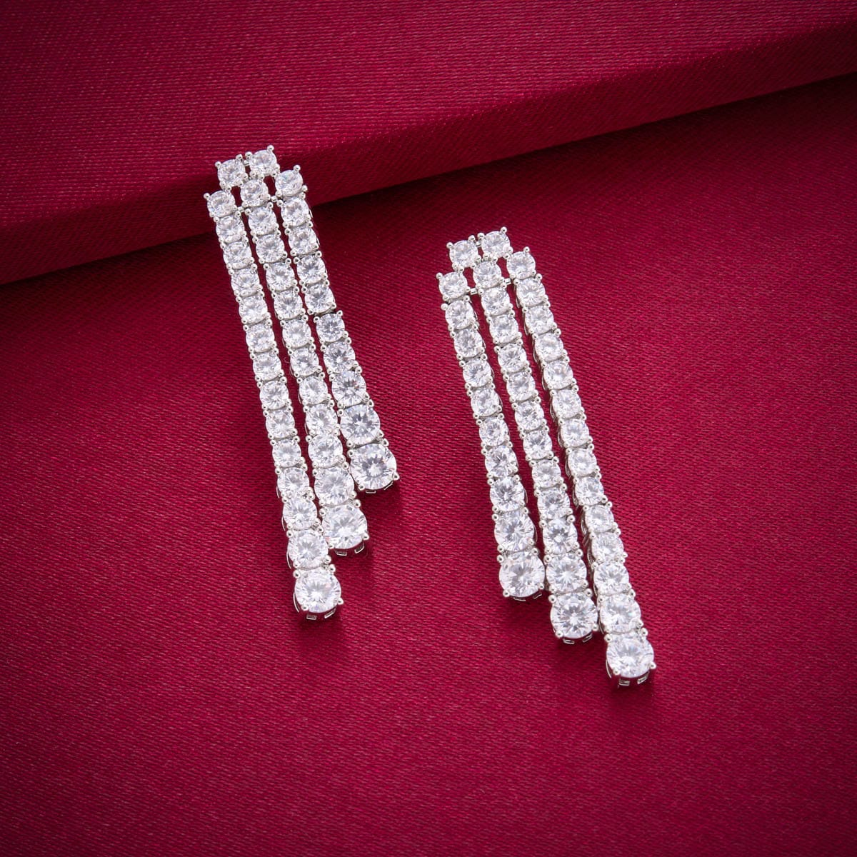 Zircon Earring Zircon Earring 190450