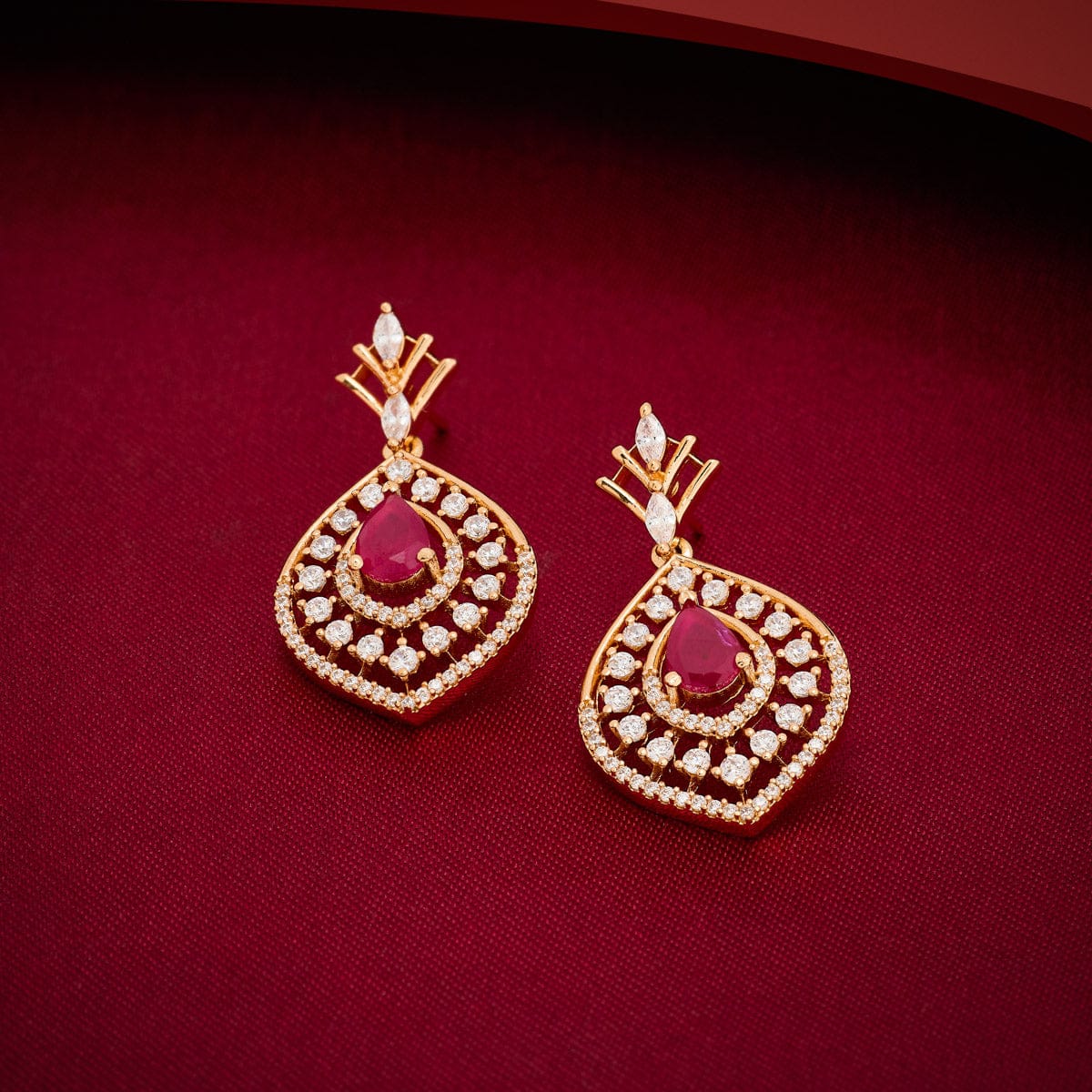 Zircon Earring Zircon Earring 190908