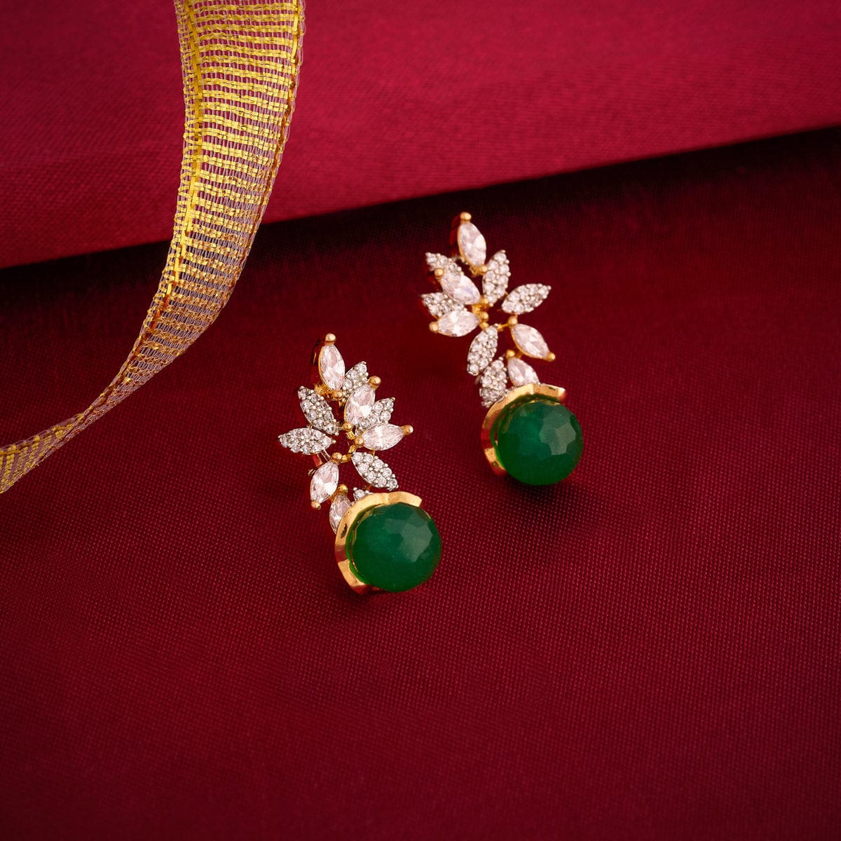 Zircon Earring Zircon Earring 191041