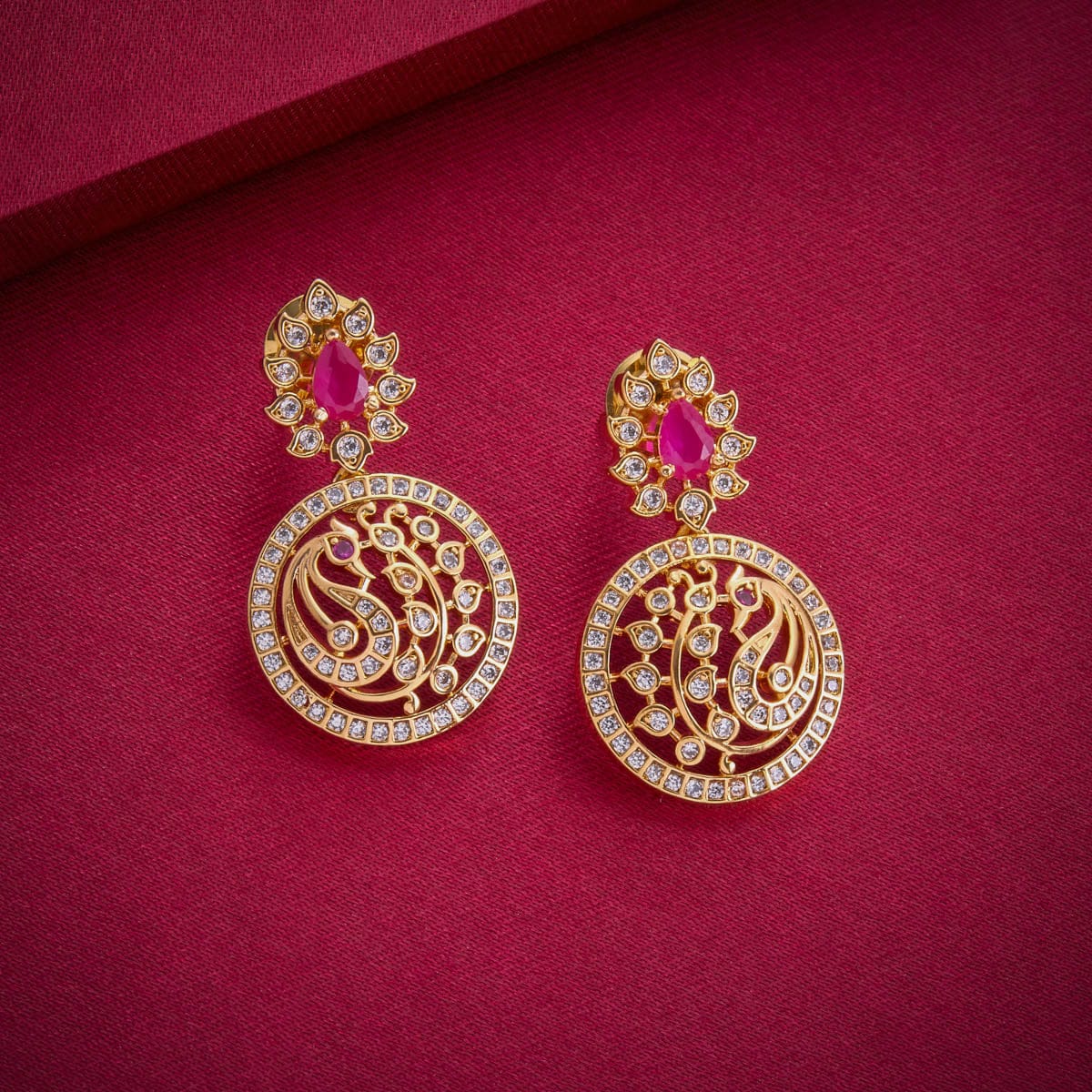 Zircon Earring Zircon Earring 191065