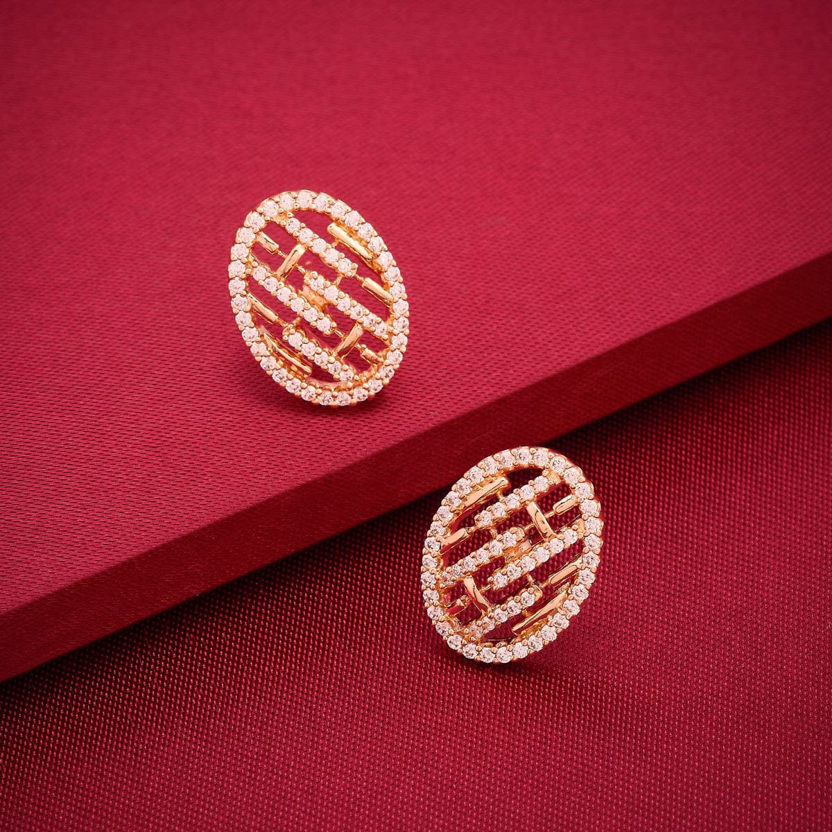 Zircon Earring Zircon Earring 191785