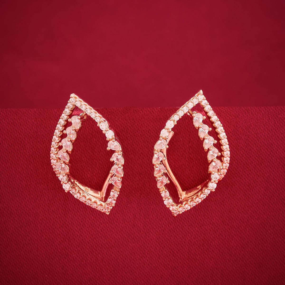Zircon Earring Zircon Earring 191795