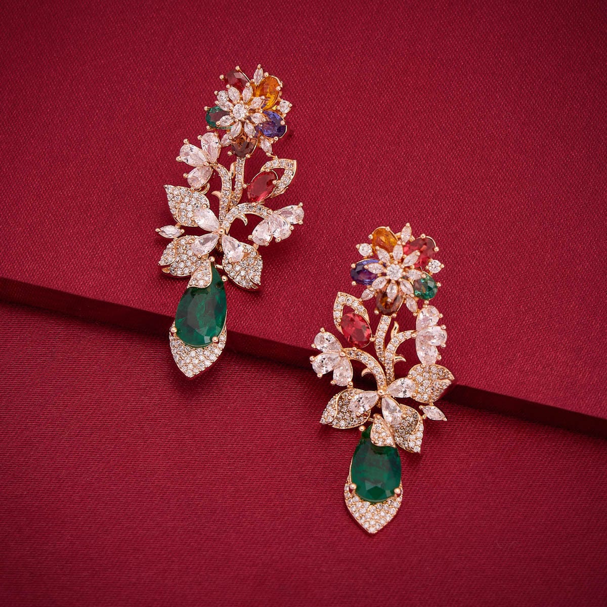 Zircon Earring Zircon Earring 192352