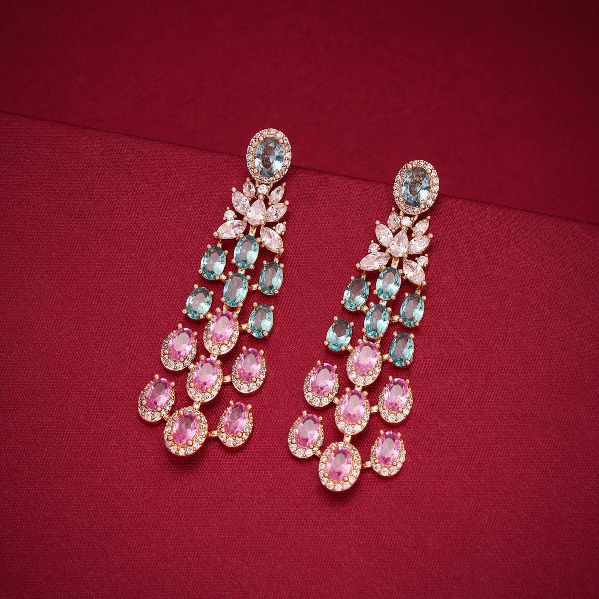 Zircon Earring Zircon Earring 192353
