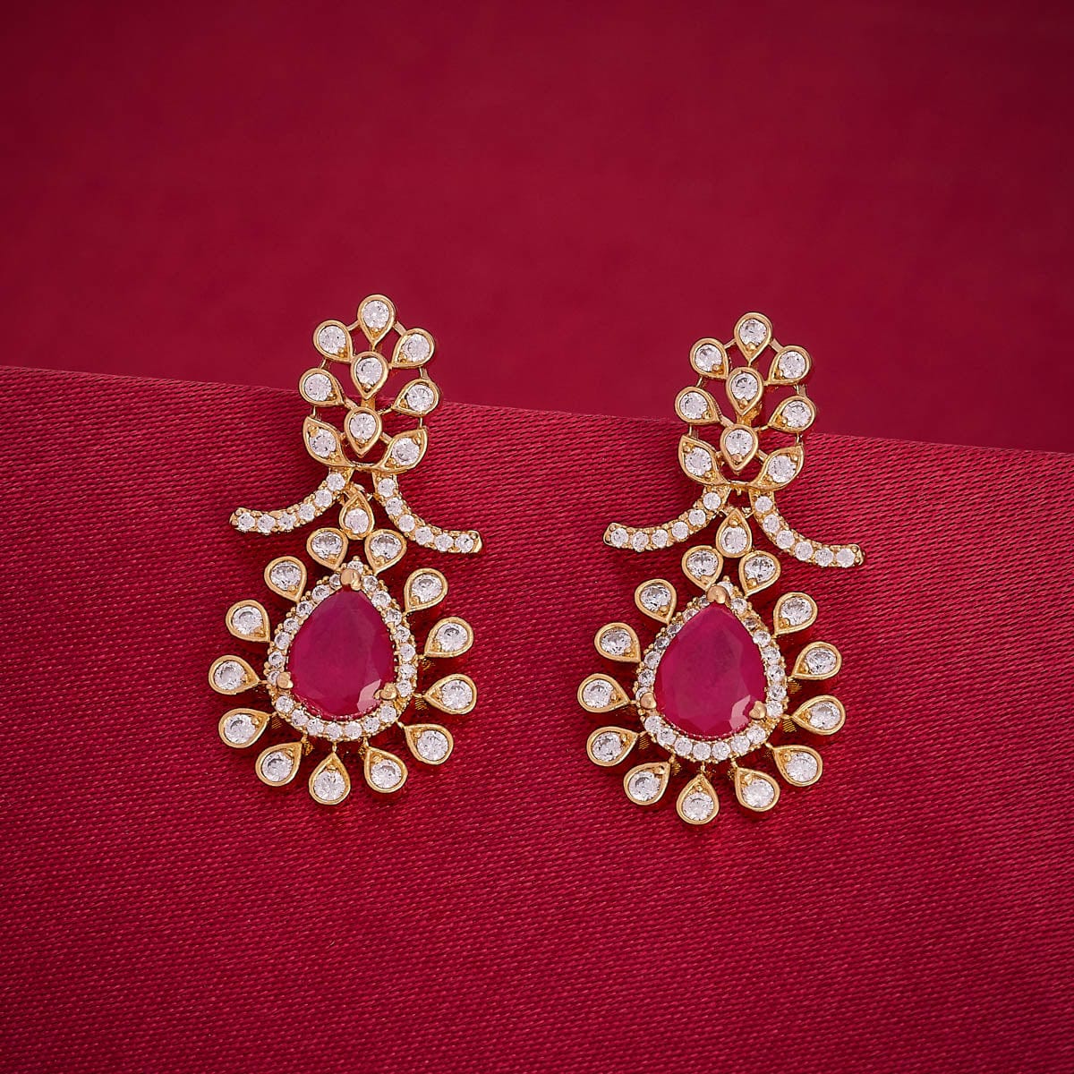 Zircon Earring Zircon Earring 192612