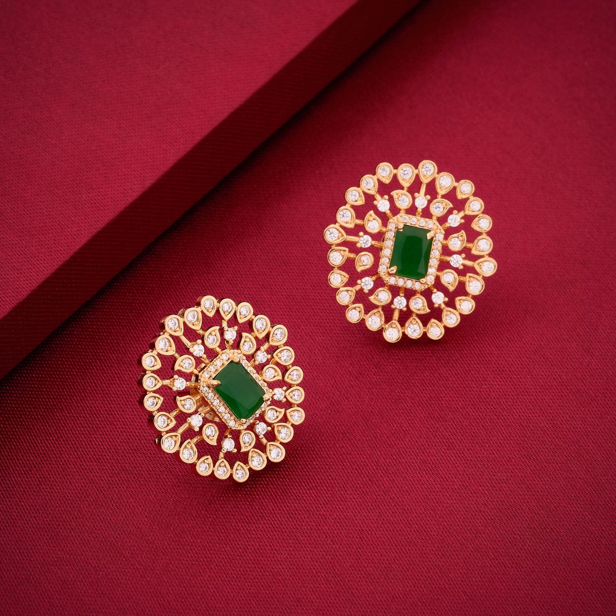 Zircon Earring Zircon Earring 193115
