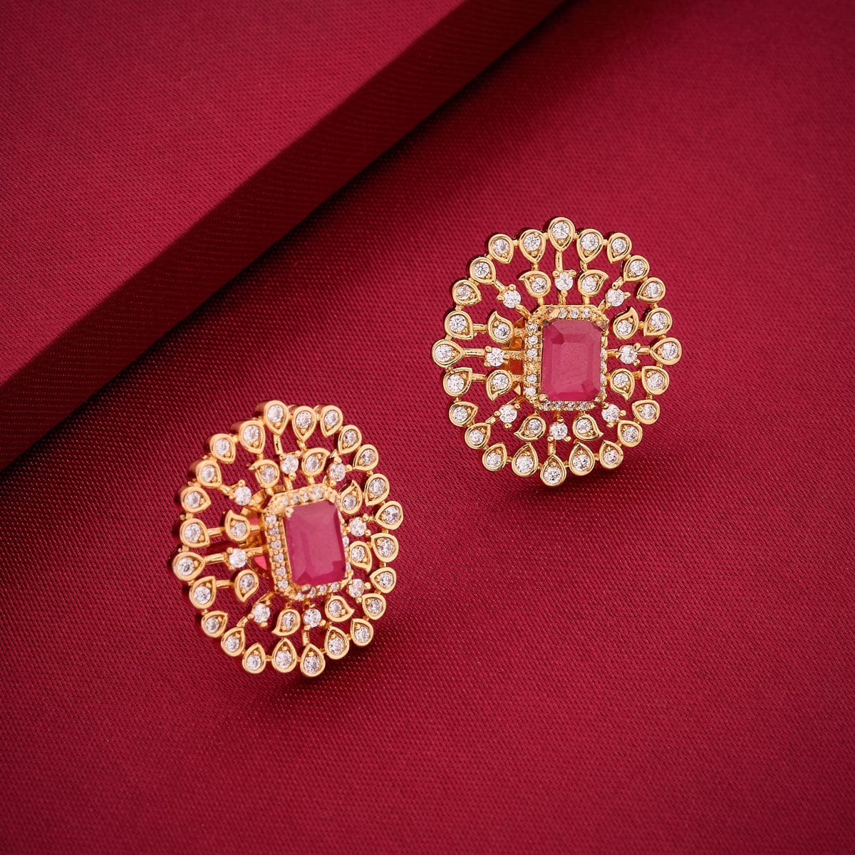 Zircon Earring Zircon Earring 193115