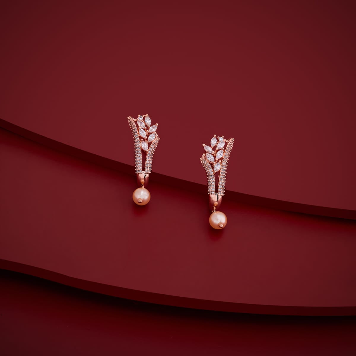 Zircon Earring Zircon Earring 193152