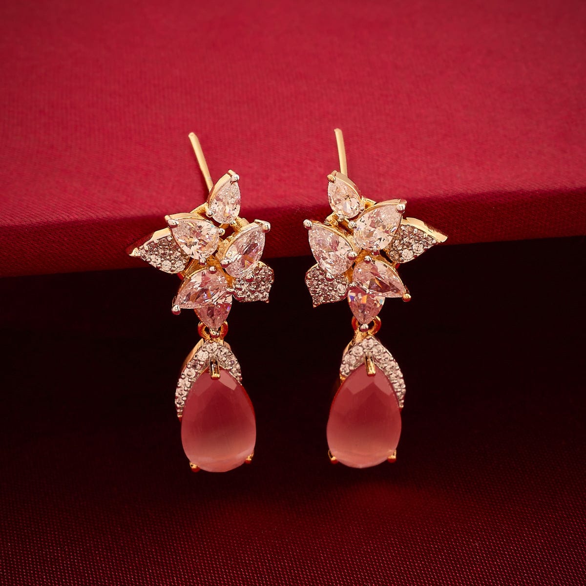 Zircon Earring Zircon Earring 193155