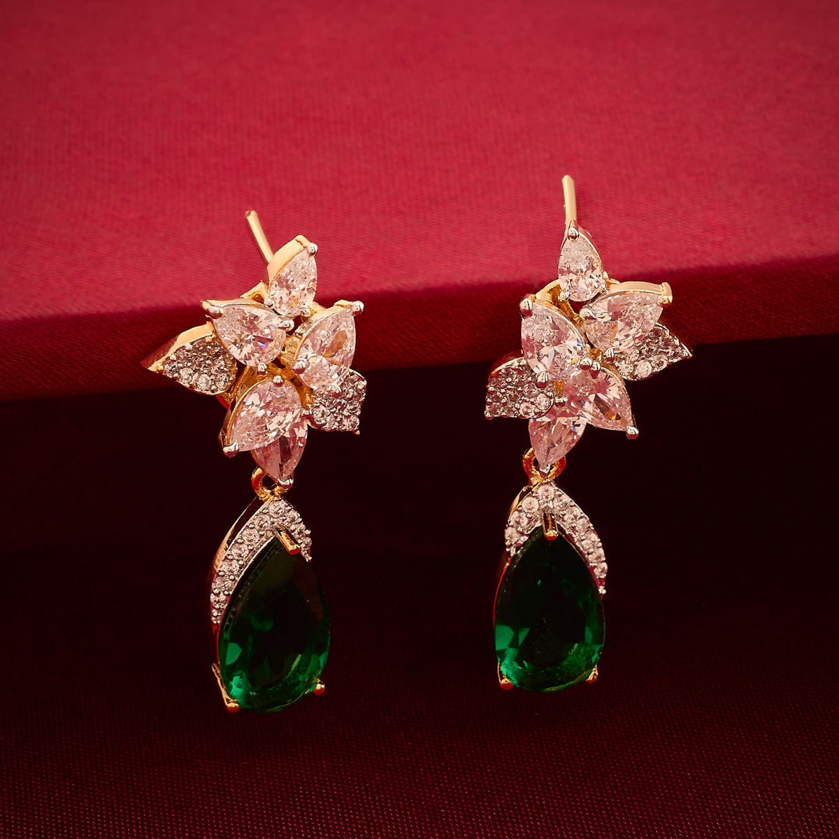 Zircon Earring Zircon Earring 193155
