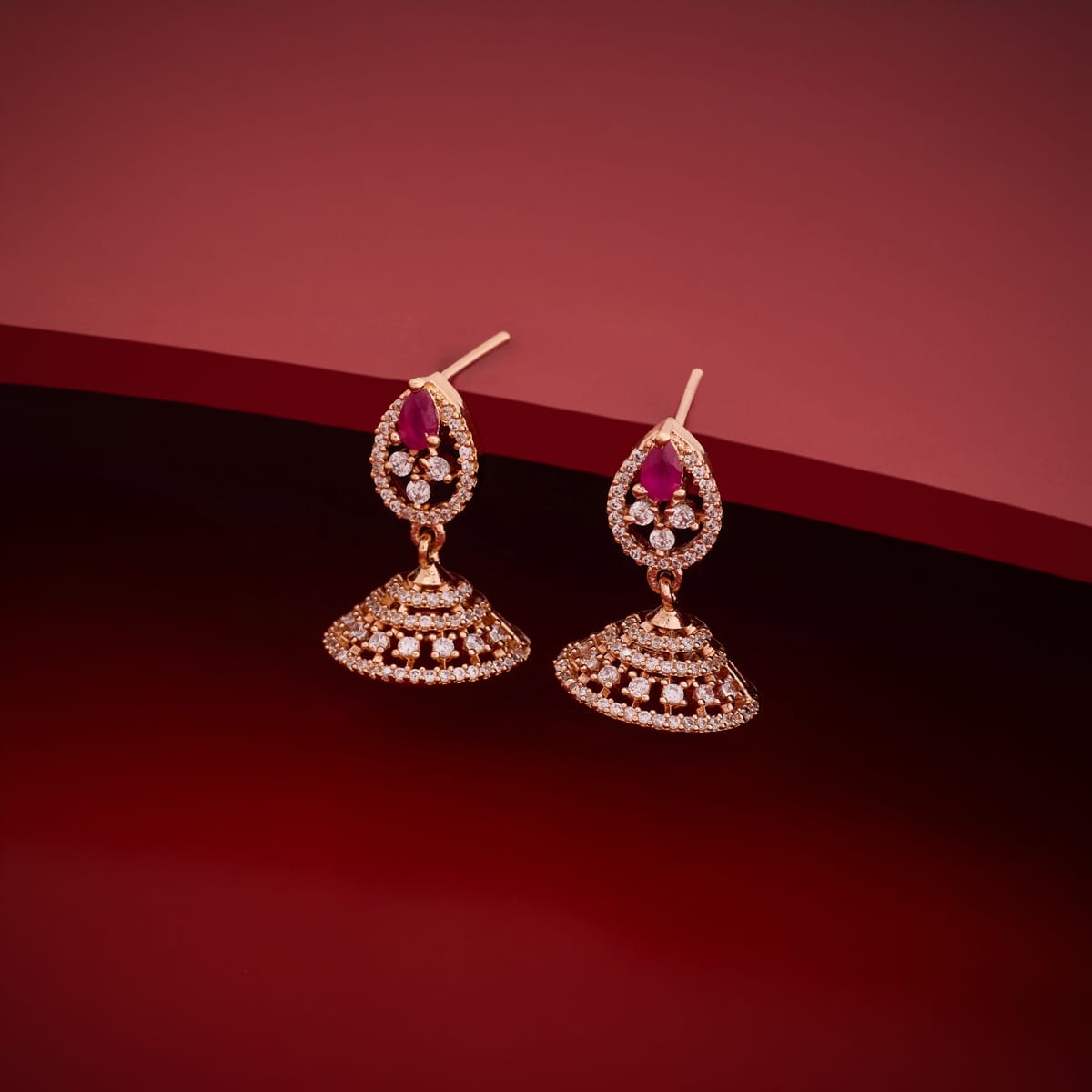 Zircon Earring Zircon Earring 193162
