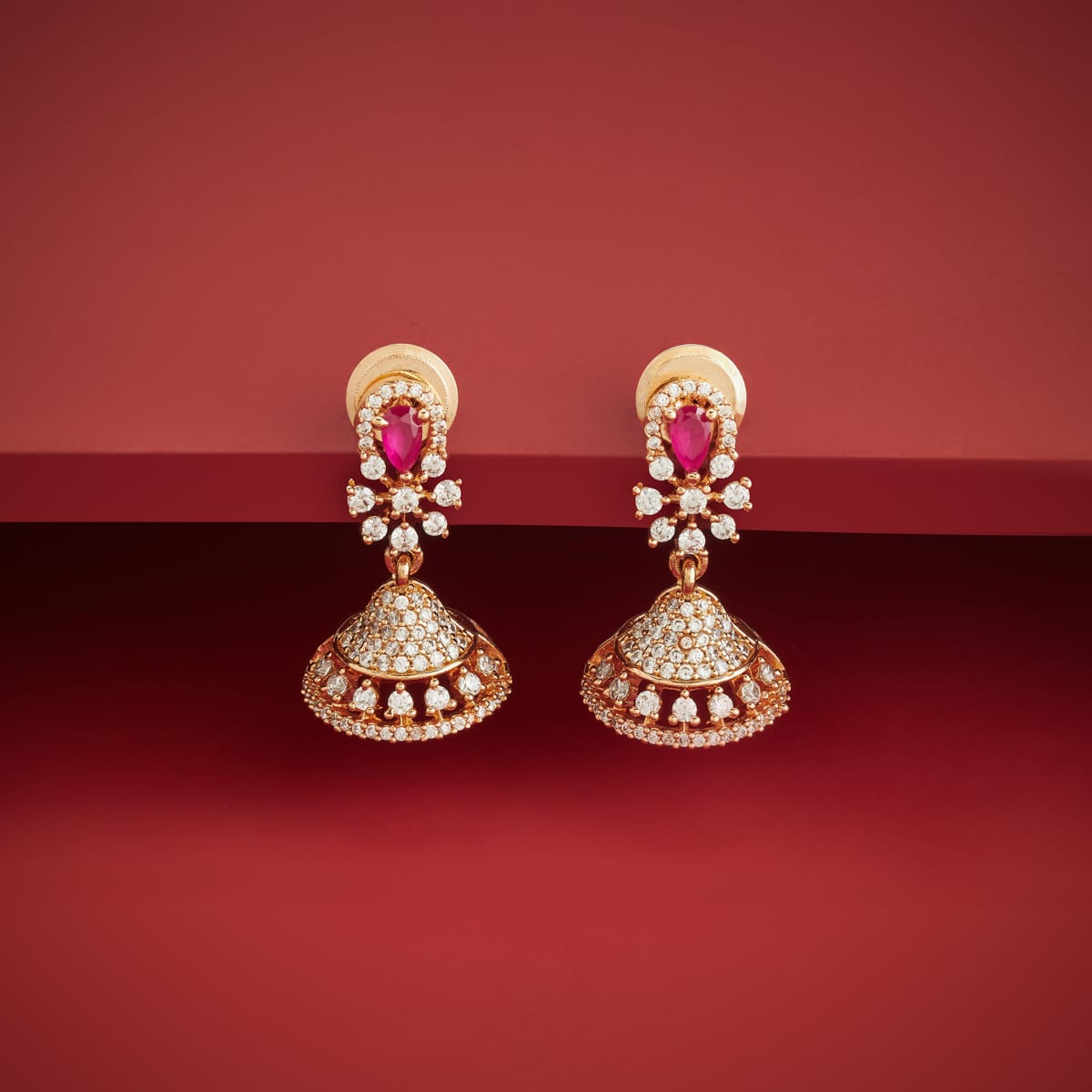 Zircon Earring Zircon Earring 193163