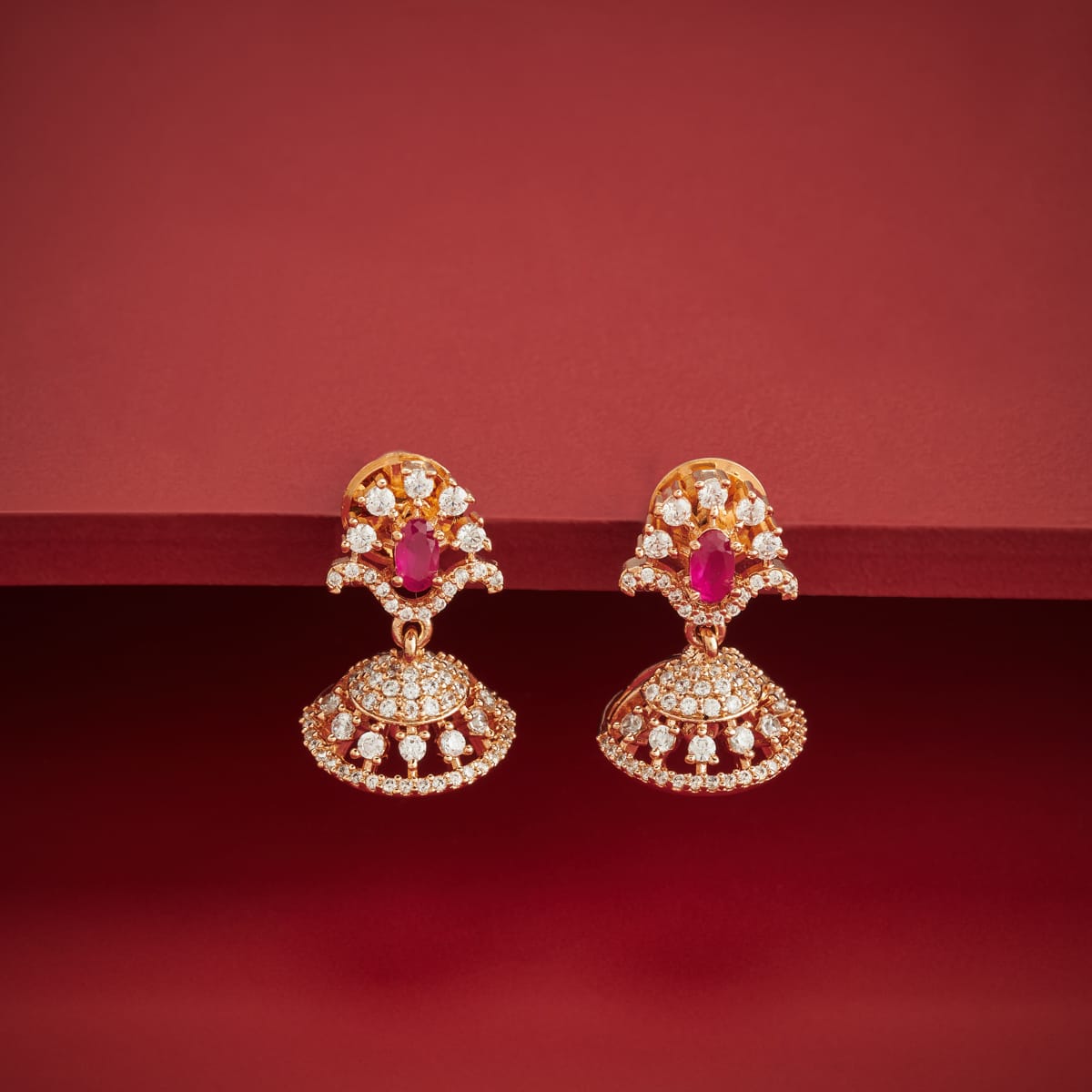 Zircon Earring Zircon Earring 193164