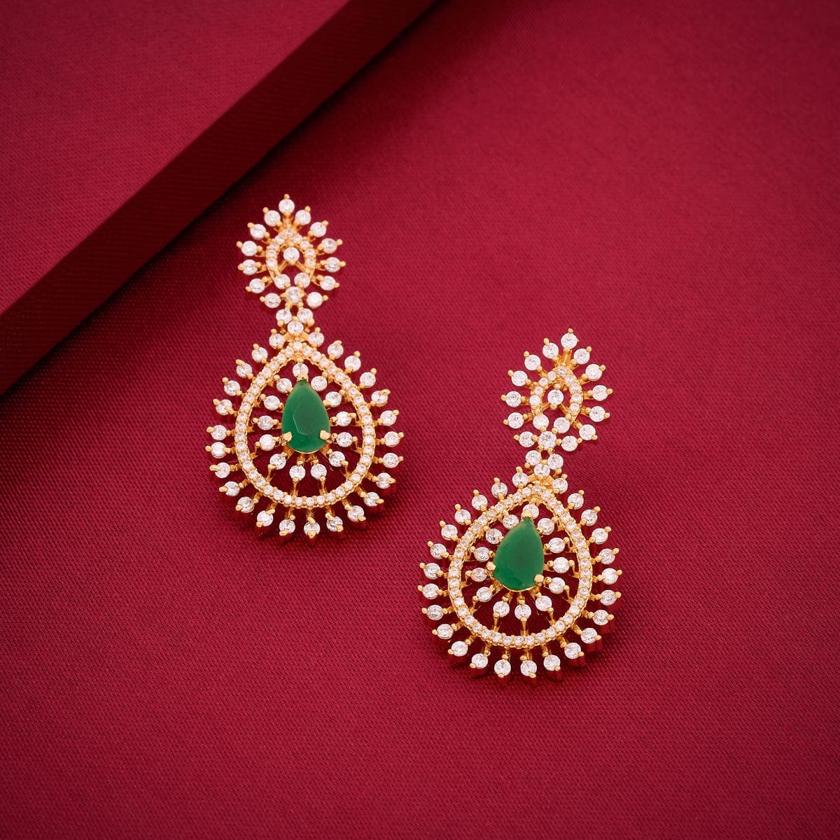Zircon Earring Zircon Earring 193180