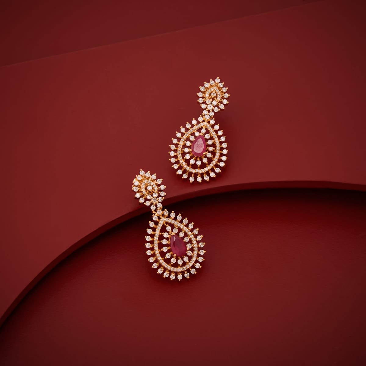 Zircon Earring Zircon Earring 193180